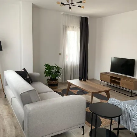 City Suites 아파트 말마리스